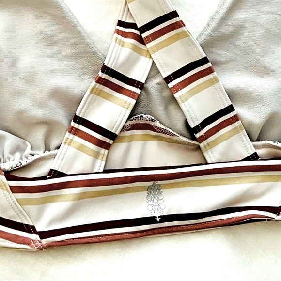 🌟HP🌟FP Movement Sports Bra - Picture 5 of 5